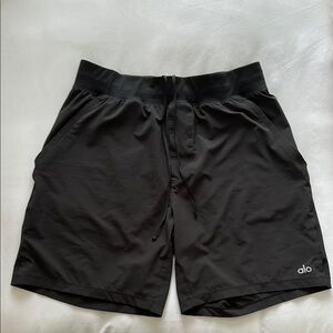 ALO Yoga Men's Black Shorts